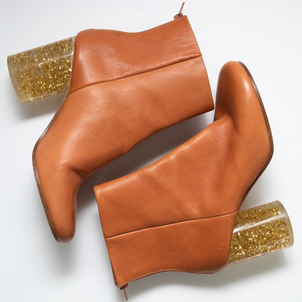 Maison Margiela Ankle Bootie Cylindrical Heel Boots Gold Leaf Lucite Size 39 - Picture 2 of 15
